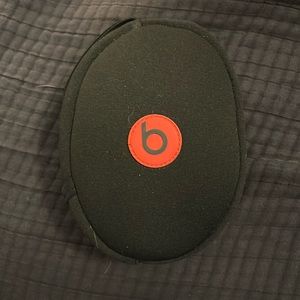 Beats by Dr. Dre- Solo